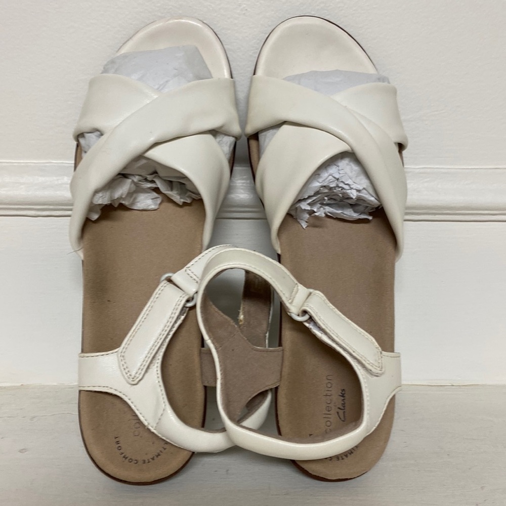 COLLECTION BY CLARKS